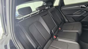 Audi Q3 35 Tdi 150 Cv Black Line Stronic  - Foto 8
