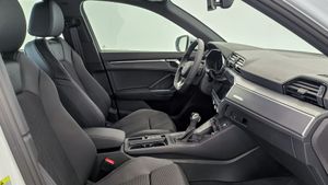 Audi Q3 Black Line Edition 35 Tdi 110150 Kwcv S Tronic  - Foto 9