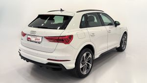 Audi Q3 35 Tdi 150 Cv Stronic Black Line Edition  - Foto 4