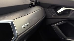 Audi Q3 35 Tdi 150 Cv Stronic Black Line Edition  - Foto 14