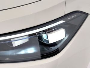 Volkswagen Tayron R-line 1.5 Etsi 150cv Dsg  - Foto 9