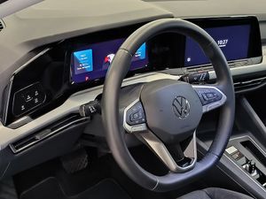 Volkswagen Golf 1.5 Etsi 130 Cv Dsg Life  - Foto 10