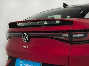 Volkswagen Id.5 Pro Performance 150 Kw 204 Cv 77 Kwh Automatico 1 Vel.  - Foto 19