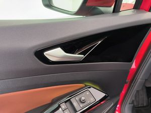 Volkswagen Id.5 Pro Performance 150 Kw 204 Cv 77 Kwh Automatico 1 Vel.  - Foto 10