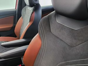 Volkswagen Id.5 Pro Performance 150 Kw 204 Cv 77 Kwh Automatico 1 Vel.  - Foto 13