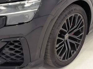 Audi Q8 50 Tdi 286 Cv Q Stronic Black Line  - Foto 6