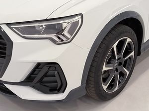Audi Q3 35 Tfsi 150 Cv Stronic Black Line  - Foto 6