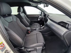 Audi Q3 Black Line Edition 35 Tfsi 110150 Kwcv S Tronic  - Foto 9