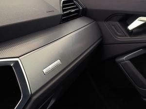 Audi Q3 Black Line Edition 35 Tfsi 110150 Kwcv S Tronic  - Foto 15