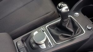 Audi Q2 30 Tdi 116 Cv Advance  - Foto 16