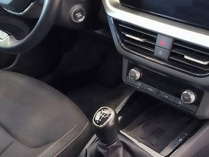 Skoda Kamiq 1.0 Tsi 95 Cv Ambition  - Foto 18