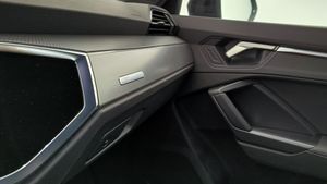 Audi Q3 35 Tfsi 150cv Stronic Black Line  - Foto 15