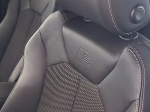 Audi Q3 35 Tdi 150 Cv S Tronic Black Line  - Foto 12