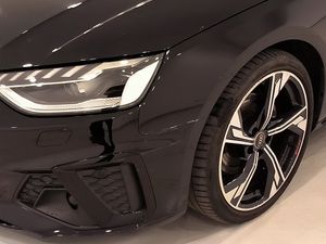 Audi A4 Avant 35 Tdi 163 Cv S Tronic Black Line  - Foto 6