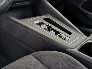 Volkswagen Golf 1.5 Etsi 130 Cv Dsg Life  - Foto 10