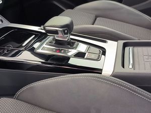 Audi Q5 Sportback Black Line 40 Tdi Quattro 204 Cv  - Foto 11