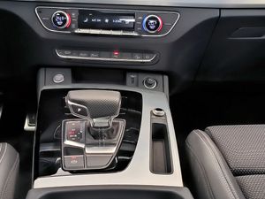 Audi Q5 Sportback Black Line 40 Tdi Quattro 204 Cv  - Foto 10