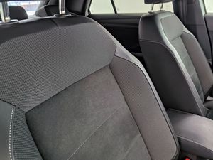 Volkswagen T-roc Dark Line 2.0 Tdi 115 Cv  - Foto 14