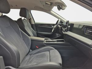 Volkswagen Passat Business 1.5 Tsi Ehybrid 272 Cv  - Foto 16