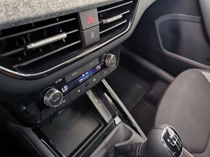 Skoda Kamiq 1.0 Tsi 115 Cv Selection  - Foto 18