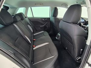 Skoda Kamiq 1.0 Tsi 115 Cv Selection  - Foto 6