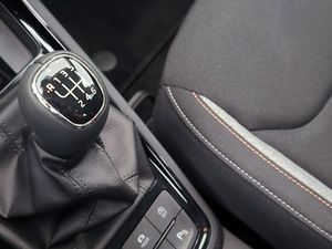 Skoda Kamiq 1.0 Tsi 115 Cv Selection  - Foto 13