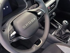 Skoda Kamiq 1.0 Tsi 115 Cv Selection  - Foto 11