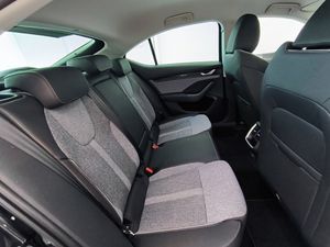 Skoda Octavia 1.5 Tsi M-hev 150cv Dsg  - Foto 6