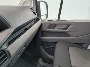 Volkswagen Crafter 30 Furgon Batalla Media L3h2 2.0 Tdi  - Foto 18