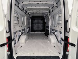 Volkswagen Crafter 30 Furgon Batalla Media L3h2 2.0 Tdi Fwd  - Foto 7