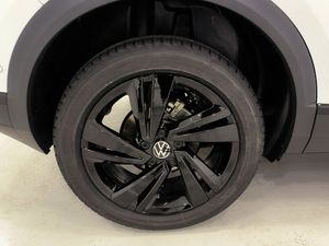 Volkswagen T-roc Dark Line 1.0 Tsi 115 Cv  - Foto 8