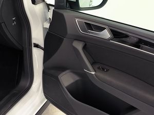 Volkswagen Touran R-line 2.0 Tdi 150 Cv Dsg  - Foto 16