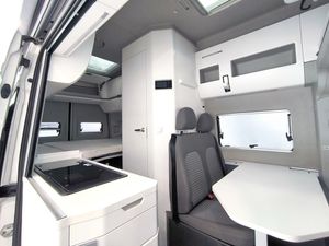 Volkswagen Grand California 600 2.0 TDI 177 CV DSG  - Foto 17