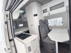 Volkswagen Grand California 600 2.0 TDI 177 CV DSG  - Foto 11