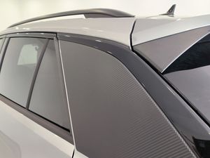 Volkswagen T-roc R 2.0 Tsi 300 Cv Dsg 4 Motion  - Foto 9