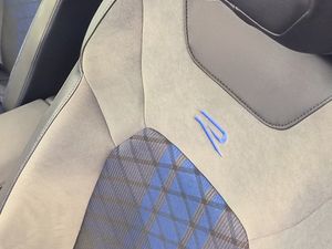 Volkswagen T-roc R 2.0 Tsi 4motion 300 Cv Dsg  - Foto 12