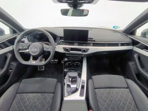 Audi A4 Avant 35 Tdi 163 Cv Stronic Black Limited  - Foto 7