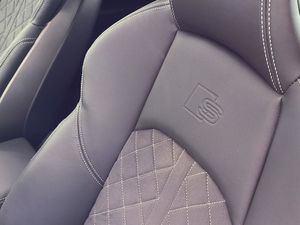 Audi A4 Avant 35 Tdi 163 Cv Stronic Black Limited  - Foto 13