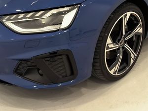 Audi A4 Avant 35 Tdi 163 Cv Stronic Black Limited  - Foto 6