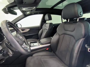 Audi Q8 50 Tdi 286 Cv Q Stronic Black Line  - Foto 11