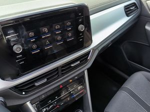 Volkswagen T-roc 1.0 Tsi 110 Cv Life  - Foto 16