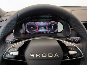 Skoda Kamiq 1.5 Tsi 150 Cv Dsg Monte Carlo  - Foto 18