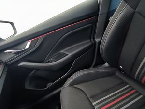 Skoda Kamiq 1.5 Tsi 150 Cv Dsg Monte Carlo  - Foto 15