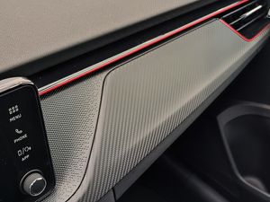 Skoda Kamiq 1.5 Tsi 150 Cv Dsg Monte Carlo  - Foto 14