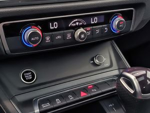 Audi Q3 Sb 35 Tdi 150 Cv Dsg Black Line  - Foto 16