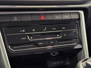 Volkswagen T-roc 2.0 Tdi 115 Cv Life  - Foto 17