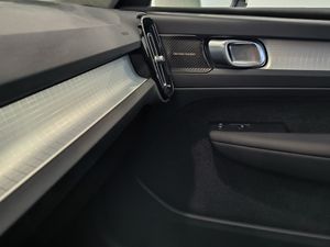 Volvo Xc40 2.0 D3 150 Cv Automatico  - Foto 17