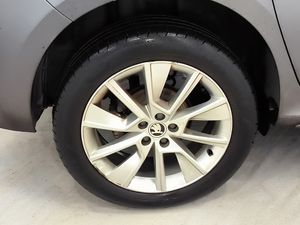 Skoda Kamiq 1.5 Tsi 150 Cv Dsg Style  - Foto 8