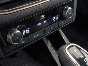 Skoda Kamiq 1.5 Tsi 150 Cv Dsg Style  - Foto 15