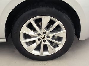 Skoda Kamiq 10 Tsi 110cv Ambition  - Foto 8